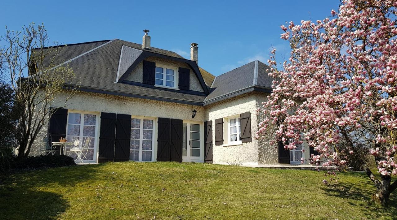 La Maison Du Muguet - Accueil Chevaux - Horse Friendly Liart 外观 照片